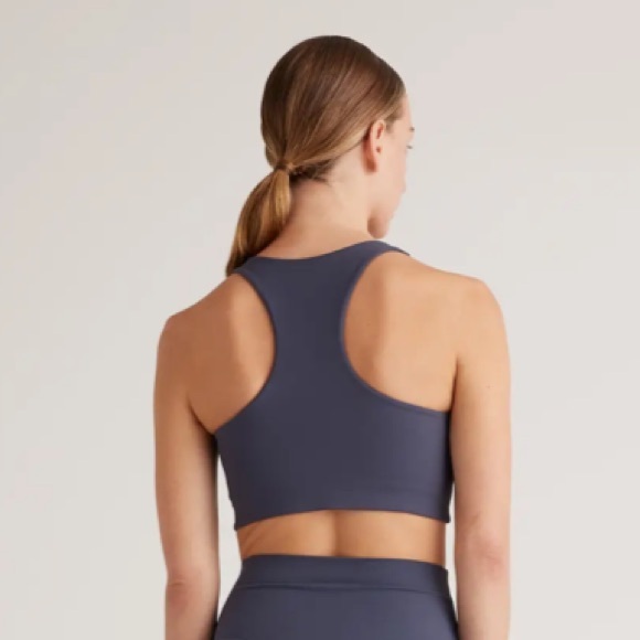 Ultra-Soft Performance Bra and Ultra-Soft Performance Pocket Legging in Blue Fog - Picture 8 of 12